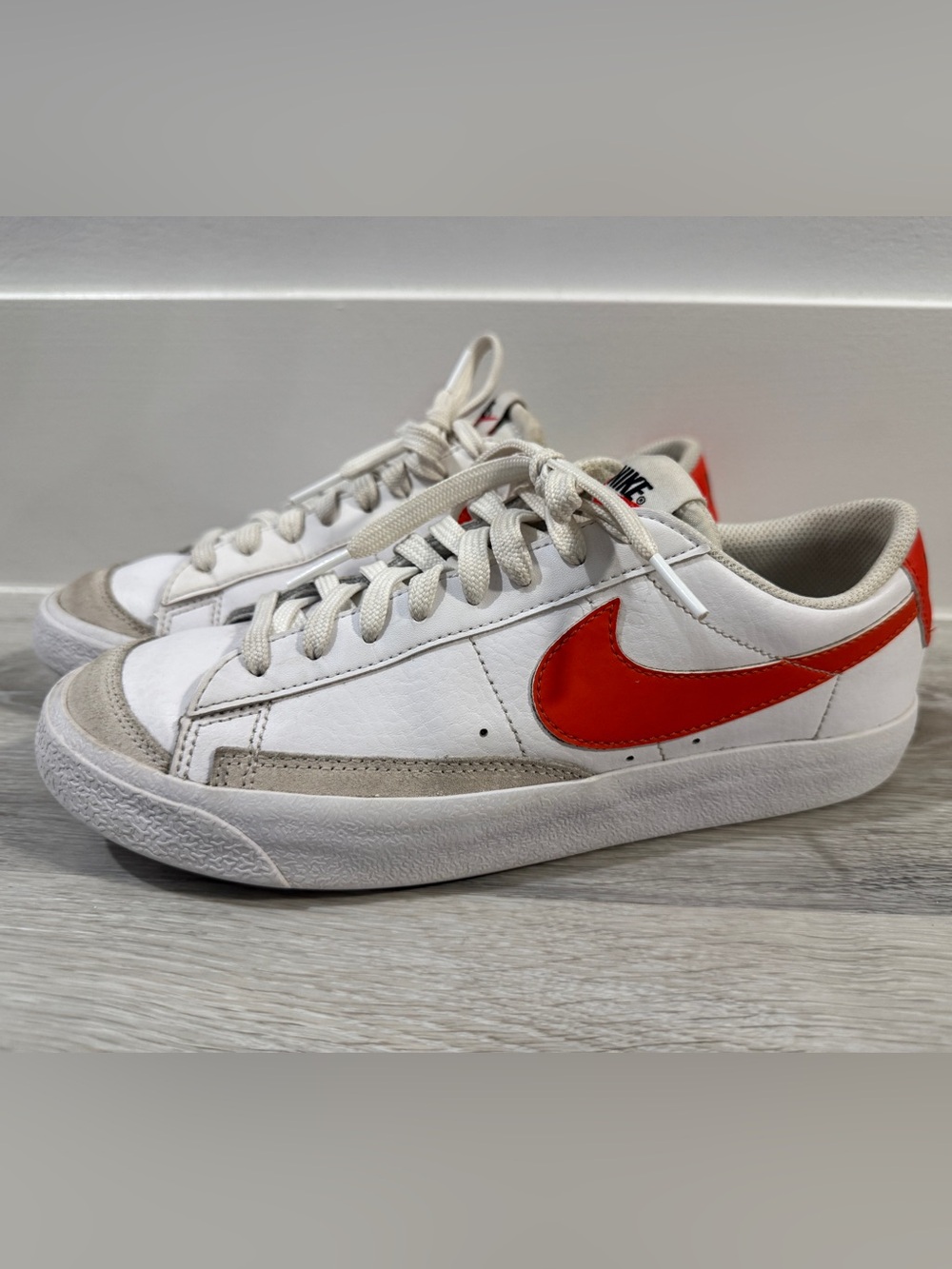 Nike Blazer Low '77 Vintage White with Orange Swoosh DA4074-106 Size 7Y